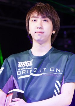 ꡼ No.006Υͥ / 9400ͽ֥ۡȥ꡼ȥեVSeason2Ԥαɴïμˡ޶37ɥĶθCapcom Cup 2017״塞ɤǺ