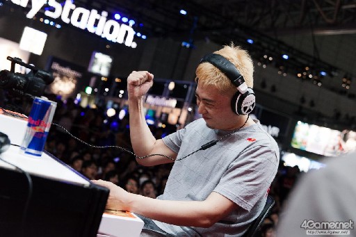 ꡼ No.034 | TGS 2015ؤΥåȤϤμˡ Ķϥ٥襤Ÿ줿֥ȥ饹ȥ꡼ȥեIV Twitter¶ޤȤ