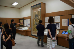 画像ギャラリー No.026のサムネイル画像 / 「ロマンシング佐賀3」現地体験レポート。ついに開幕した佐賀県×サガシリーズのコラボ第3弾は“SaGa愛”に溢れた幸福な空間だった