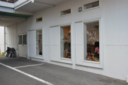 画像ギャラリー No.034のサムネイル画像 / 「ロマンシング佐賀3」現地体験レポート。ついに開幕した佐賀県×サガシリーズのコラボ第3弾は“SaGa愛”に溢れた幸福な空間だった