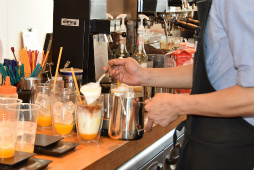 画像ギャラリー No.042のサムネイル画像 / 「ロマンシング佐賀3」現地体験レポート。ついに開幕した佐賀県×サガシリーズのコラボ第3弾は“SaGa愛”に溢れた幸福な空間だった