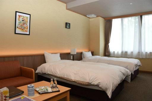 画像ギャラリー No.063のサムネイル画像 / 「ロマンシング佐賀3」現地体験レポート。ついに開幕した佐賀県×サガシリーズのコラボ第3弾は“SaGa愛”に溢れた幸福な空間だった