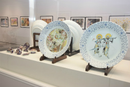 画像ギャラリー No.151のサムネイル画像 / 「ロマンシング佐賀3」現地体験レポート。ついに開幕した佐賀県×サガシリーズのコラボ第3弾は“SaGa愛”に溢れた幸福な空間だった