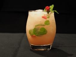 画像ギャラリー No.004のサムネイル画像 / 「SaGa SCARLET GRACE」と日比谷Barのコラボメニュー,11月15日に提供開始