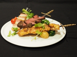 画像ギャラリー No.025のサムネイル画像 / 「SaGa SCARLET GRACE」と日比谷Barのコラボメニュー,11月15日に提供開始