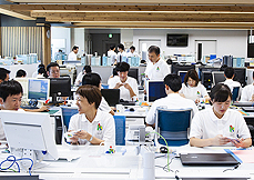 画像ギャラリー No.007のサムネイル画像 / 宮崎県小林市が「シムシティ課」を設立。「SimCity BuildIt」を通じて,若い世代にまちづくりを考えてもらおうという試み