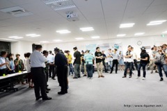 画像ギャラリー No.015のサムネイル画像 / XMが充満した世界にどっぷり浸れる。移動XMラボこと「Ingress」専用バスNL-PRIMEの試乗レポートを掲載