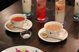 画像ギャラリー No.018のサムネイル画像 / お帰り先生……いや,お帰りなさいませ“ご主人様”。「バトルガールハイスクール」コラボカフェ第2弾の様子をフォトレポート形式でお届け