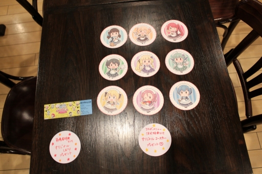 画像ギャラリー No.019のサムネイル画像 / お帰り先生……いや,お帰りなさいませ“ご主人様”。「バトルガールハイスクール」コラボカフェ第2弾の様子をフォトレポート形式でお届け