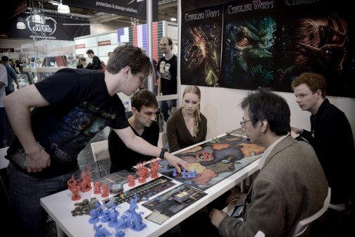 画像集#006のサムネイル/邪神達が大激突で地球がヤバイ。「クトゥルフ神話TRPG」のSandy Petersen氏が手がけるボードゲーム「Cthulhu Wars」プレイレポート