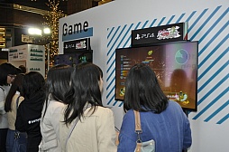 画像ギャラリー No.020のサムネイル画像 / 麒麟の田村裕さんが空条親子でディオ親子に挑む! 「ソニービジョン渋谷 キックオフ イベント」で行われた「ジョジョの奇妙な冒険 アイズオブヘブン」トークショウをレポート