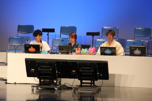 画像ギャラリー No.052のサムネイル画像 / 「ドラゴンクエスト夏祭り 2015」が開催。「ドラゴンクエストX」の「バージョン3.1」情報などが次々に公開された会場の模様をレポート