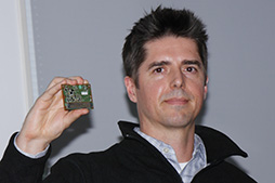 画像ギャラリー No.008のサムネイル画像 / 機械学習の成果をドローンの飛行に応用も可能。Tegra X1搭載の小型コンピュータ「Jetson TX1」発表会レポート