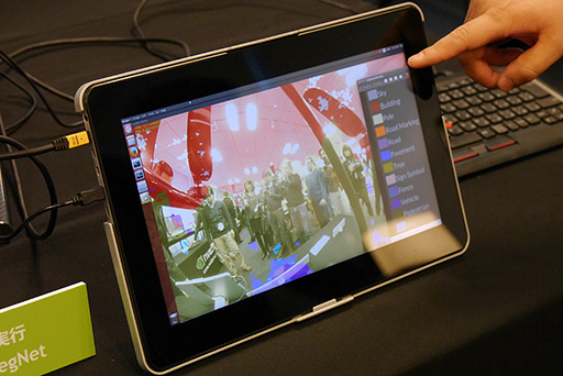 画像ギャラリー No.017のサムネイル画像 / 機械学習の成果をドローンの飛行に応用も可能。Tegra X1搭載の小型コンピュータ「Jetson TX1」発表会レポート