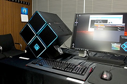 大型キューブ筐体を 45度傾けた 斬新な見た目のハイエンドゲームpc Omen X Hpが国内発売