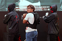 ���������꡼ No.007�Υ���ͥ������ / ��TGS 2017�ϤǤ����.inc�Υ����ޡ�����̤�뤵��HP�����館��PC��VR���������ư�����äפ�˥ץ쥤