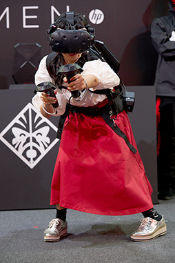 ���������꡼ No.025�Υ���ͥ������ / ��TGS 2017�ϤǤ����.inc�Υ����ޡ�����̤�뤵��HP�����館��PC��VR���������ư�����äפ�˥ץ쥤