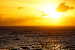 画像ギャラリー No.006のサムネイル画像 / マフィア梶田の二次元が来い!:第281回「青空と海とゴシックなオールスター」