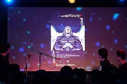 画像ギャラリー No.007のサムネイル画像 / 「ゴシックは魔法乙女」初のライブイベントをレポート。Ryu☆氏が歴代ケイブサウンドをフロアに響かせ,ヒゲのおじさんが息も絶え絶えに熱唱した