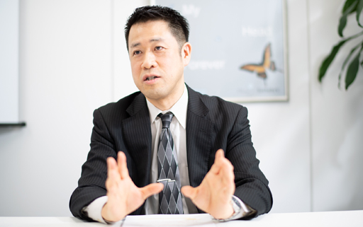 ���������꡼ No.017�Υ���ͥ������ / �֥����å�����ˡ������4��ǯ���󥿥ӥ塼������ޤǤ򿶤��֤ꡤ����ʤ������˸�����ver3.0.0�μ����տޤ���