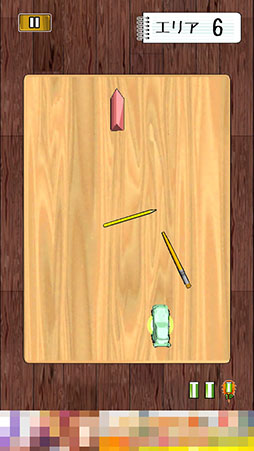 画像ギャラリー No.007のサムネイル画像 / 机の上の激しいバトルをスマホで再現。「消しゴム落とし」を紹介する「(ほぼ)日刊スマホゲーム通信」第777回