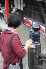 画像ギャラリー No.017のサムネイル画像 / にゃんまげもお出迎え。小林プロデューサーと回った「江戸ワンダーランド日光江戸村×戦国BASARA」コラボ体験ツアーをレポート