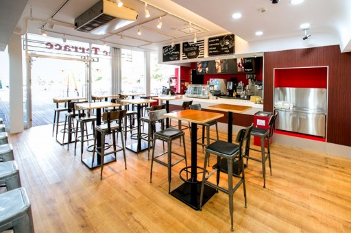 画像ギャラリー No.003のサムネイル画像 / 舞台「戦国BASARA vs デビル メイ クライ」プレゼント用トートバックを公開