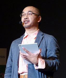 画像ギャラリー No.005のサムネイル画像 / 「梨汁アクション!ふなっしーの愉快なおはなっしー」の発表会が船橋で開催。船橋市長も激励に駆けつけてくれたなっしー!