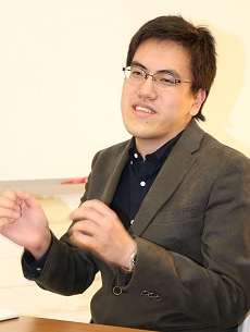 画像ギャラリー No.012のサムネイル画像 / コアエッジとenishの協力で誕生した新作ブラウザゲーム「バハムートクライシス ゼロ」。本格的なGvG「クライシスバトル」を中心に開発者にいろいろ聞いてみた