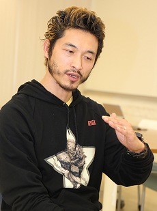 画像ギャラリー No.014のサムネイル画像 / コアエッジとenishの協力で誕生した新作ブラウザゲーム「バハムートクライシス ゼロ」。本格的なGvG「クライシスバトル」を中心に開発者にいろいろ聞いてみた