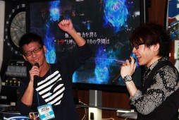 画像ギャラリー No.008のサムネイル画像 / AC「スクール オブ ラグナロク」をプロゲーマー・ふ〜ど氏がじっくり解説。ロケテスト会場で収録した直撮りプレイムービー&ロケテ大会レポート