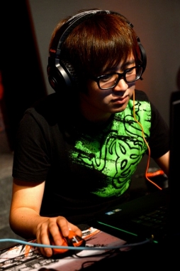 ���������꡼ No.005�Υ���ͥ������ / �֥������� ���� �饰�ʥ����ס������˥��˥��������δ����Ԥ��罸