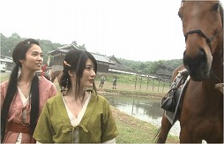 ���������꡼ No.009�Υ���ͥ������ / �ֻ���ŷ��ס��ƥ��CM��������ǰ�ǡ�100�����ɤ�ץ쥼���