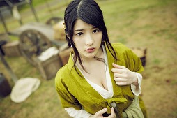 ���������꡼ No.012�Υ���ͥ������ / �ֻ���ŷ��ס��ƥ��CM��������ǰ�ǡ�100�����ɤ�ץ쥼���