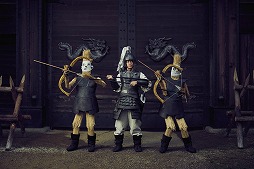 ���������꡼ No.017�Υ���ͥ������ / �ֻ���ŷ��ס��ƥ��CM��������ǰ�ǡ�100�����ɤ�ץ쥼���