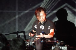 ꡼ No.029 | crossbeats REV. SHARING DJ PARTY -2017 SPRING-ץեȥݡȡ8̾Υƥȿؤ4ְʾˤ錄Ǯ饤֤򷫤깭