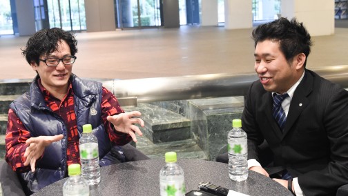 画像ギャラリー No.008のサムネイル画像 / 「jubeat」×「消滅都市」は音楽がつないだ“愛ある”コラボ。奇跡のコラボクエストが生まれた経緯をJAEPO2015会場でキーマン二人に聞いてみた