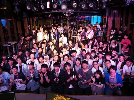 画像ギャラリー No.018のサムネイル画像 / スマホRPG「HIT」で初のオフラインイベントが実施。64チームからなる3vs.3形式のPvPトーナメント「GOD of HIT」が東京・渋谷で開催