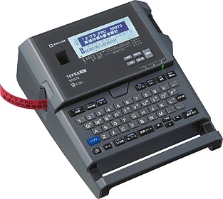 画像ギャラリー No.002のサムネイル画像 / 「家電少女」がキングジムとコラボ。テプラやポメラが擬人化して登場