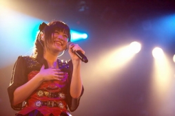 画像ギャラリー No.003のサムネイル画像 / 「STELLA GLOW」の主題歌がanimelo mixで6月3日に配信決定