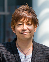 ���������꡼ No.004�Υ���ͥ������ / �֥ե��󥿥����饤�� ����饤��פȡ֥ե����ʥ�ե��󥿥���XIV�פΥ���ܤ����ꡣ��������ȥХϥࡼ�Ȥ�FLO�������˽���