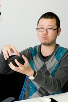 ���������꡼ No.003�Υ���ͥ������ / �֥ѥ���饤��פ��ܻؤ��Ⱥǹ�˥ϥåԡ��ǥԡ����ե��̤��ɤȤϡ��ȥ롼�פ�Ρɤ�̾�ꡦ�Ǳ۹���Ϻ��ȳ�ȯ�ؤ�ʹ�������˥�ȥ�����ι����ʴط�