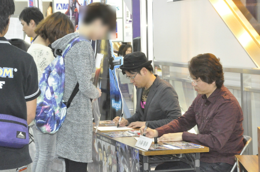 画像ギャラリー No.041のサムネイル画像 / カプコンの新作タイトル「デビル メイ クライ 4 スペシャルエディション」「大逆転裁判」「戦国BASARA4 皇」を先行体験できた合同イベントをレポート