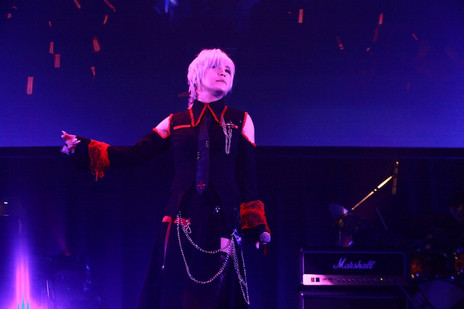 ���������꡼ No.037�Υ���ͥ������ / 1ǯ2����֤�Ȥʤ��Live 5pb. 2016�פ����š�17�ȤΥ����ƥ����Ȥ��б餷��������ˤޤĤ��ȡ�����Ԥ�줿���٥�Ȥ����ͤ��ݡ���