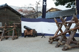 ���������꡼ No.008�Υ���ͥ������ / 11��18����19���Ρ���������ޤĤ�פˤơ��֥���������פ�����Ÿ�򳫺�