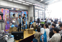 画像ギャラリー No.001のサムネイル画像 / 「ドラゴンクエストヒーローズ・ザ・LIVE!@秋葉原出張版」の模様をレポート。「ドラゴンクエストヒーローズII」の最新情報を開発陣が発信