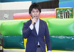 画像ギャラリー No.005のサムネイル画像 / 那須ハイランドパークで「スナックワールド ジャラジャラアドベンチャー」が開催中。広大な遊園地に隠されたトレジャラボックスを探し出そう