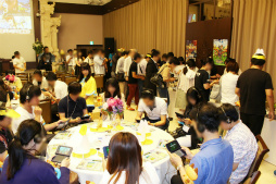 画像ギャラリー No.049のサムネイル画像 / 「モンスターハンター ストーリーズ」の体験会が開催。「ライダーの集い モンハン部プレミアム体験会」の模様をレポート