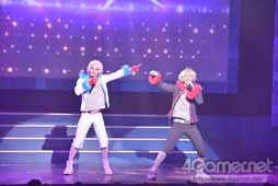 画像ギャラリー No.010のサムネイル画像 / 観客のリアル投票でアイドルたちがガチバトル。新曲を披露するのはどのグループ? 舞台「アイ★チュウ ザ・ステージ」ゲネプロ公演をレポート