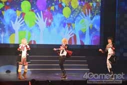 画像ギャラリー No.013のサムネイル画像 / 観客のリアル投票でアイドルたちがガチバトル。新曲を披露するのはどのグループ? 舞台「アイ★チュウ ザ・ステージ」ゲネプロ公演をレポート